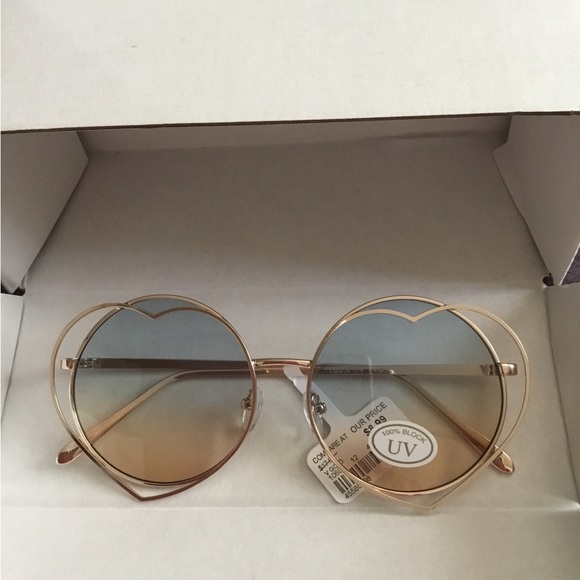 Cato Accessories - Metal Heart Circle Frame Sunglasses